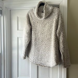 Eddie Bauer Sherpa cowl neck